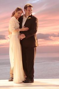 STANA KATIC, NATHAN FILLION